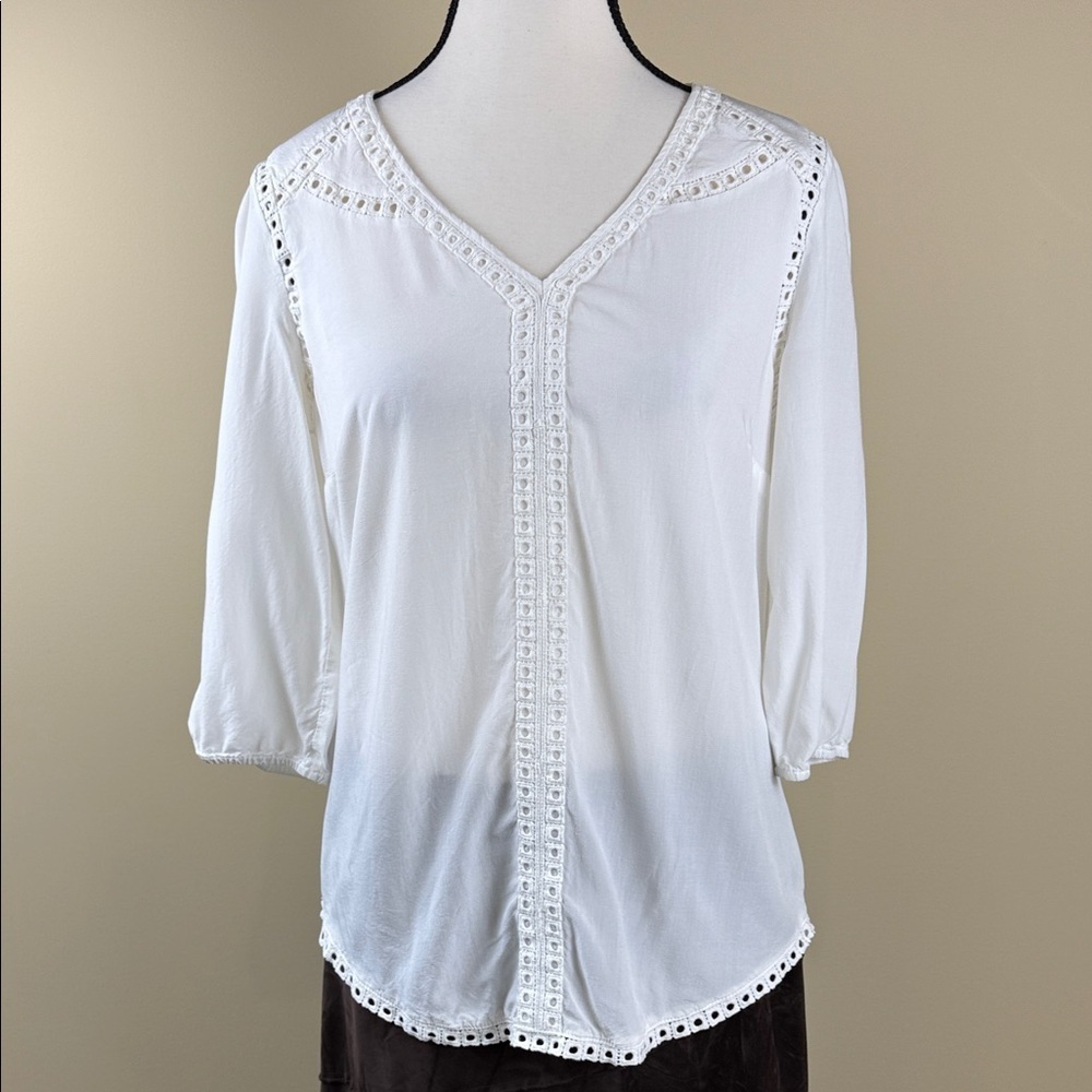 Reitmans Peasant Blouse Off-White Cream V-Neck 3/4 Sleeve Eyelet Trim Size Small - Picture 3 of 14